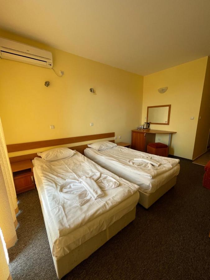 Family Hotel Deykin 써니비치 외부 사진