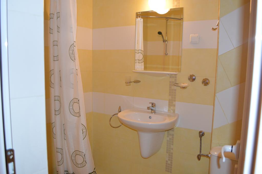 Family Hotel Deykin 써니비치 외부 사진