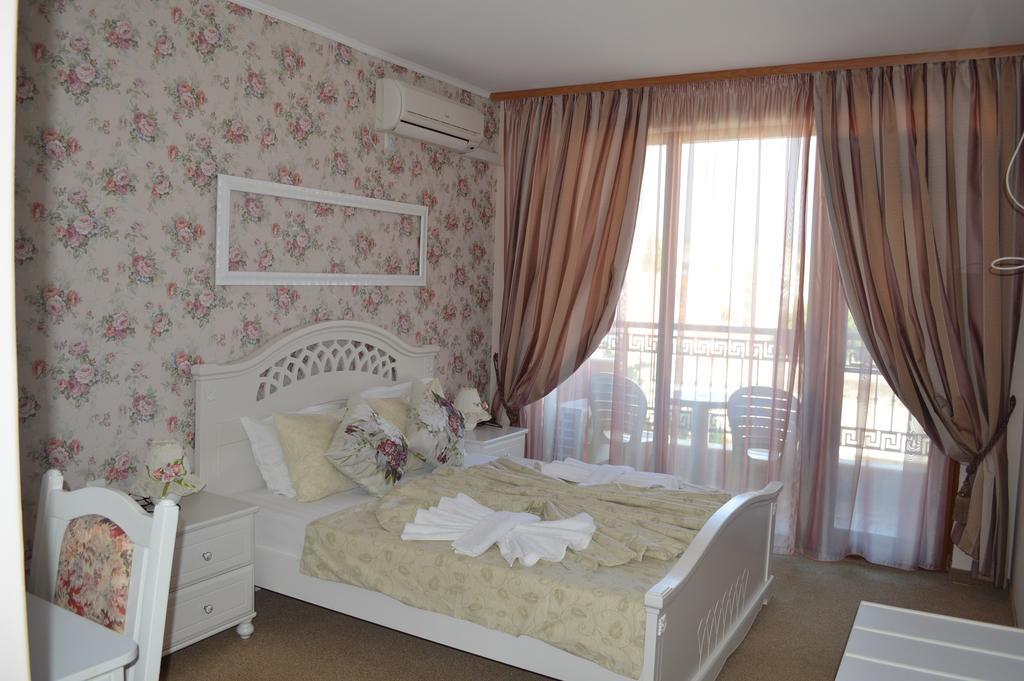 Family Hotel Deykin 써니비치 외부 사진